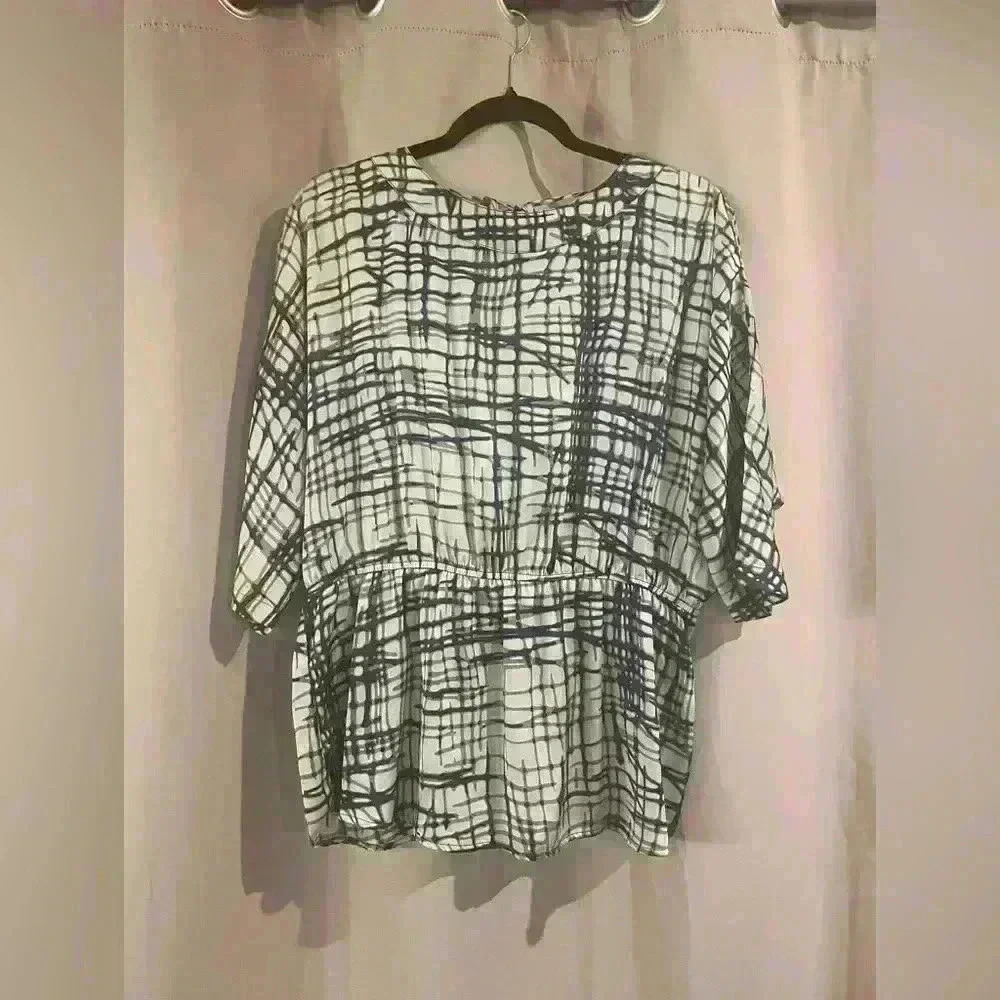 Women’s YA Los Angeles Blouse